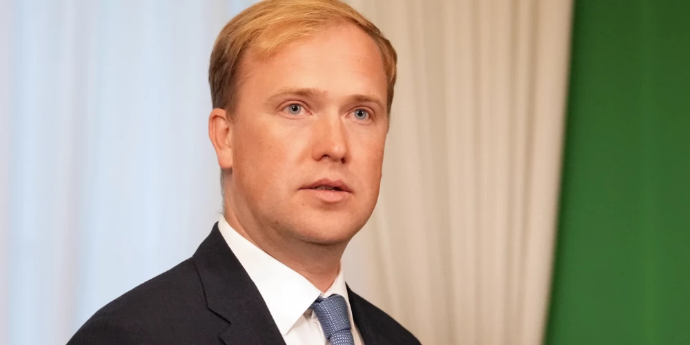 Виктор Валайнис