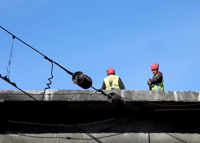 Reģistrētā bezdarba līmenis Latvijā aprīļa beigās samazinājies līdz 5,7%