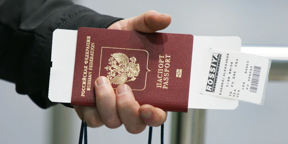Putins atceļ vīzu režīmu Gruzijas pilsoņiem un atļauj tiešos avioreisus