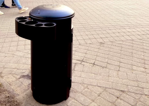   В Риге появились мусорные урны нового дизайна: жители обеспокоены их размещением