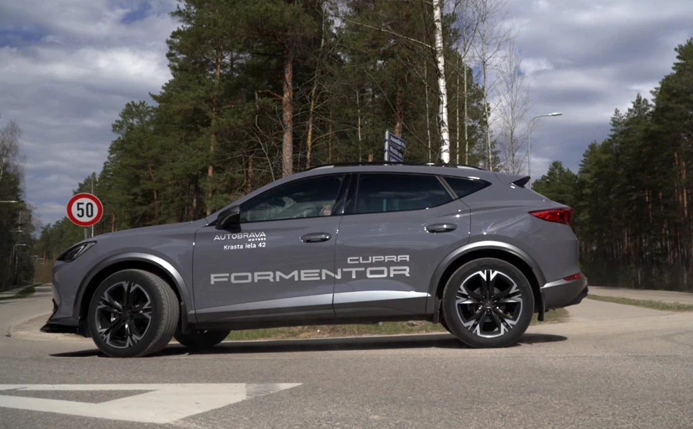 “Cupra Formentor 1.5: A Cheaper and Less Extreme Option for Latvian Drivers”