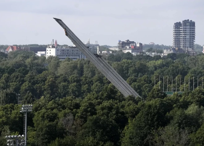 Vēsturniece: Uzvaras parkam sākotnēji bija cits nosaukums