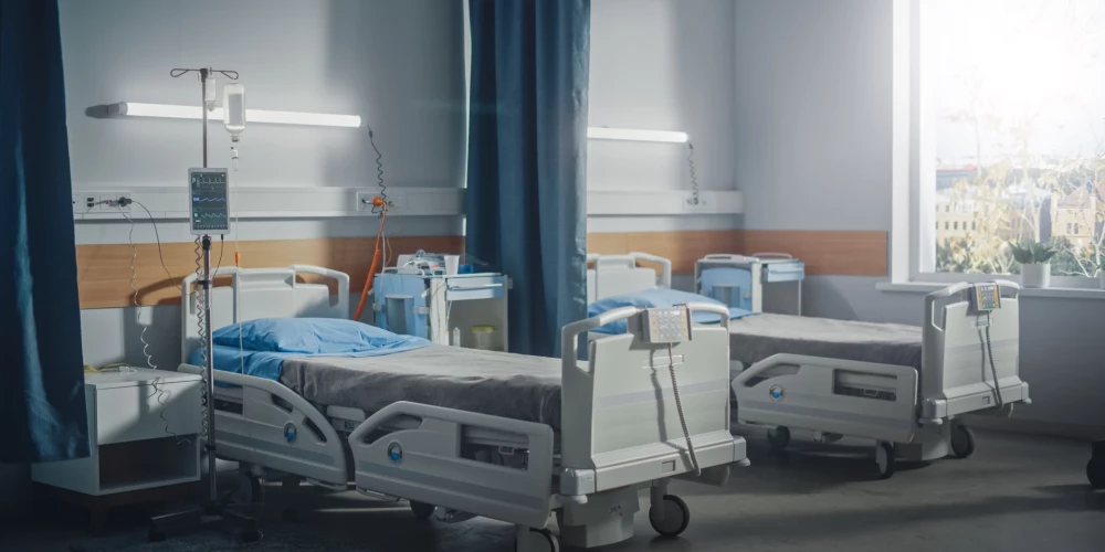 Vācijā slimnīcas darbiniekam par pacientu nogalināšanu piespriež mūža ieslodzījumu