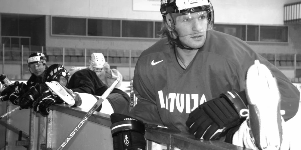 Rīgā vēlas veidot pieminekli hokejistam Skrastiņam