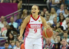 Latvijas sieviešu basketbola izlasi sāpinājusī Krievijas olimpiete saņem diskvalifikāciju par grūtnieces pazemošanu 