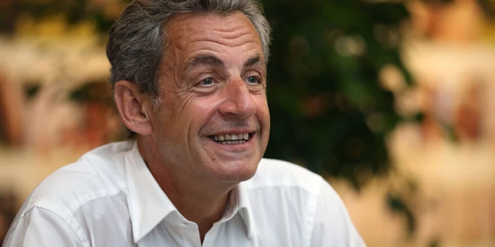   Три года для Николя Саркози: суд оставил в силе приговор экс-президенту Франции по делу о коррупции