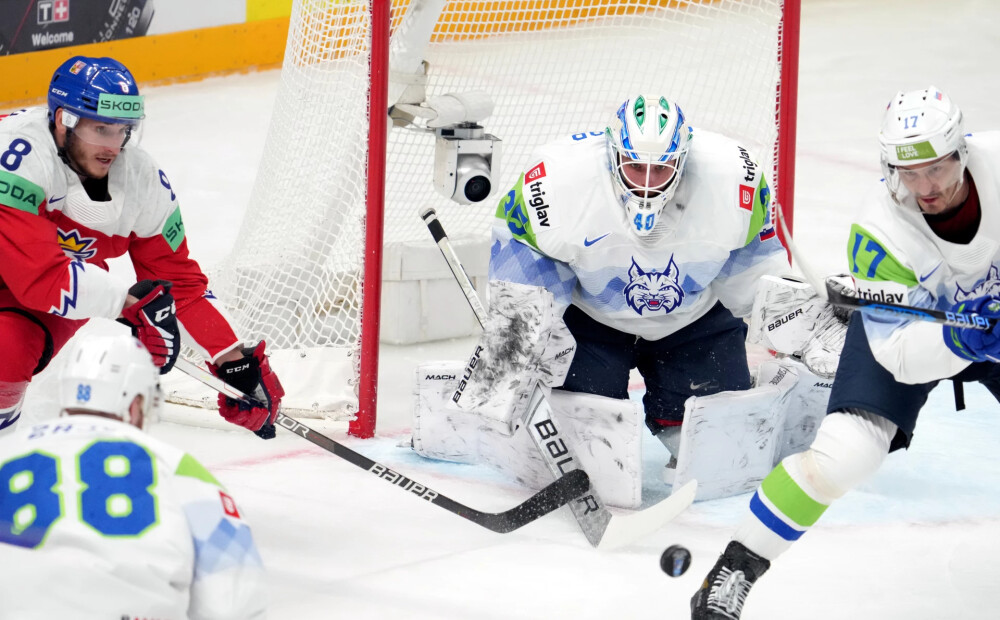 Sensācija nenotika — Čehijas hokejisti atspēlējas no 0:2 un sagrauj Latvijas nākamo pretinieci Slovēniju; Zviedrija saplosa Ungāriju
