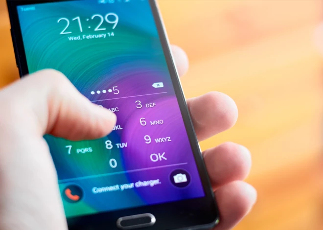 Brīdina “Android” telefonu īpašniekus! Tālruni var atbloķēt jebkurš, izmantojot vienkāršu triku
