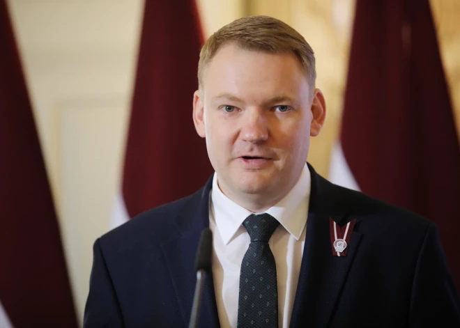 Смилтенс: "Мы осознаем высокие ставки и экзистенциальный характер агрессии России в отношении мира"