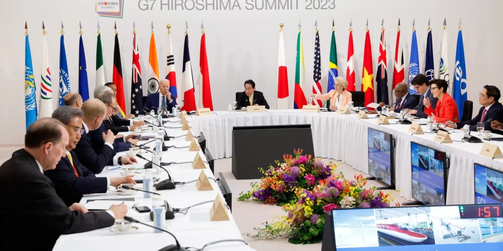 G7 apņemas mazināt ekonomisko atkarību no Ķīnas un aicina Pekinu mudināt Krieviju izbeigt karu Ukrainā