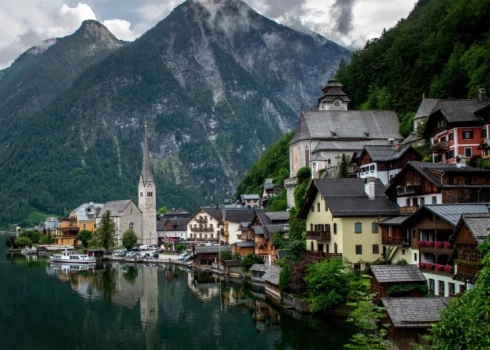 Никаких красивых селфи: в Австрии городок решил бороться с туристами