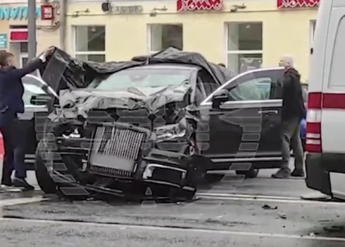 Автомобиль Патриарха Кирилла попал в ДТП в центре Москвы 