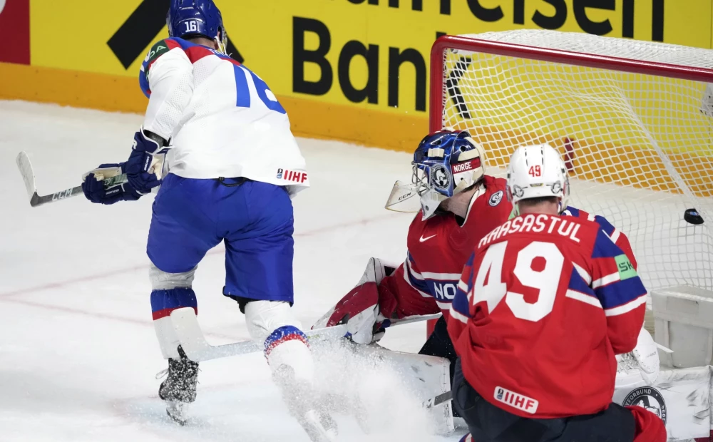 Nordmennene gir ingen gave til det latviske hockeylaget;  de må vinne kvartfinalen på egenhånd