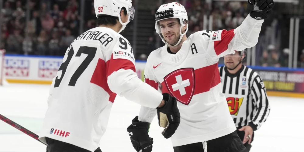 Šveices hokejs tikšķ kā pulkstenis: ar ko tik draudīga un varena šīs valsts izlase?