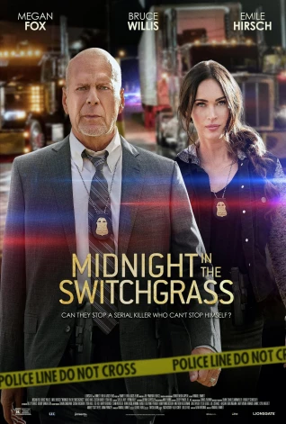 Filmas “Midnight in the Switchgrass” reklāmas plakāts.