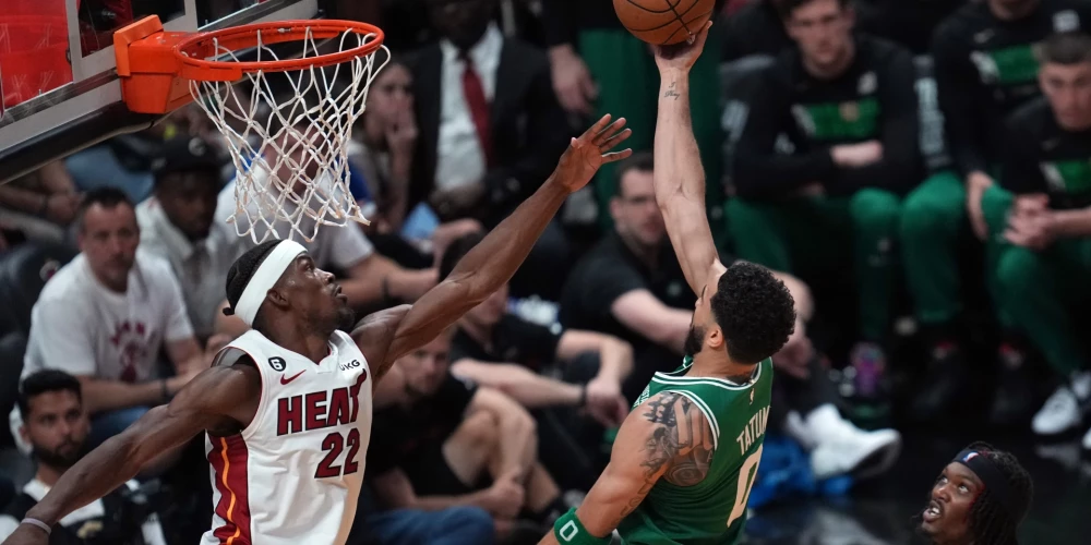 "Celtics" izdodas pagarināt NBA Austrumu konferences finālu