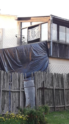 Kaimiņu kašķi reizēm izskatās ļoti neestētiski.