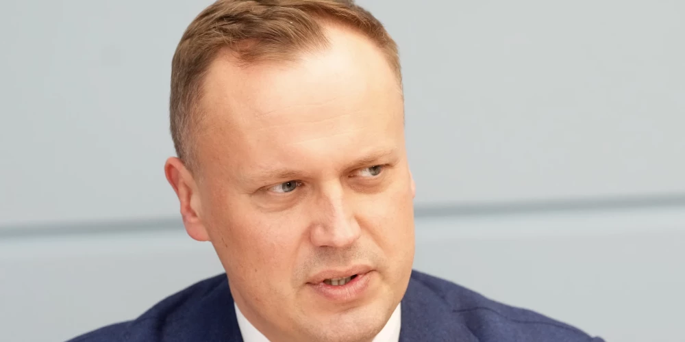 Эдгар Таварс