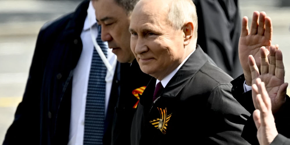 Vladimirs Putins 2023. gada 9. maijā Uzvaras dienā Maskavā.