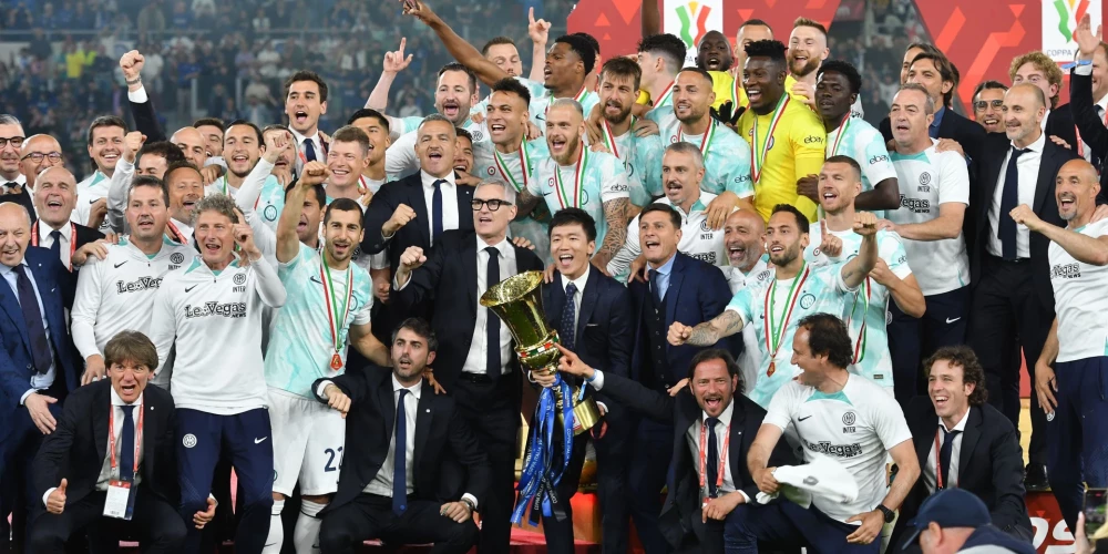 "Inter" izcīna Itālijas kausu; "Albion" pārtrauc "City" uzvaru sēriju un pirmo reizi vēsturē spēlēs Eirokausos