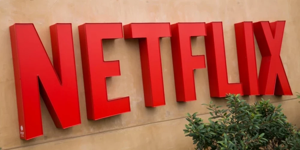   Netflix закручивает гайки: возможность поделиться своим паролем теперь будет платной 
