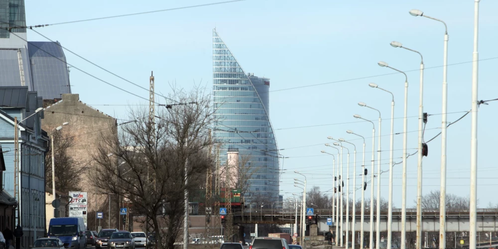 Šogad Rīgā sāks Mūkusalas ielas krastmalas vērienīgu pārbūvi, ko plāno pabeigt 2025.gadā