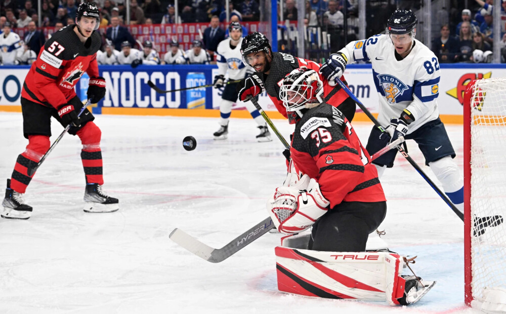 Kanādas hokejisti iekļūst pasaules čempionāta pusfinālā