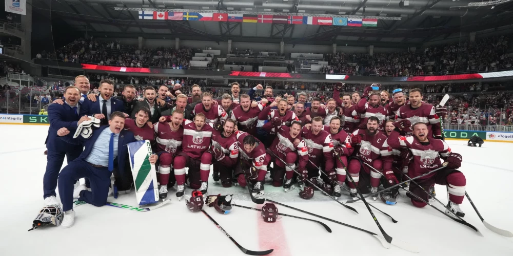 Сильнейшая! Сборная Латвии по хоккею после победы над Швецией вышла на первое место в мировом рейтинге IIHF