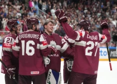   Заслужили! Сборную Латвии по хоккею пригласили на заключительный концерт Праздника песни и танца