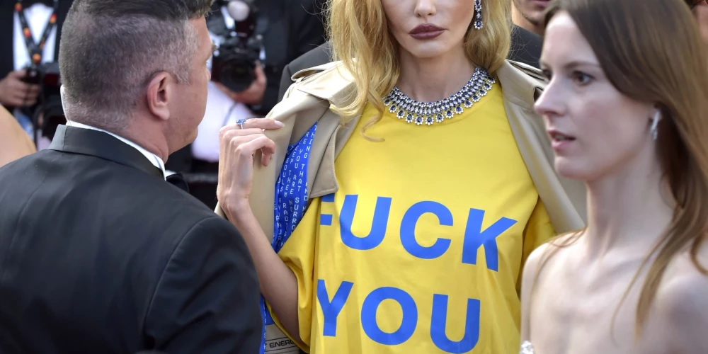 Каннский фестиваль вне политики: украинскую фотомодель выгнали за футболку с надписью "F@ck you Putin"