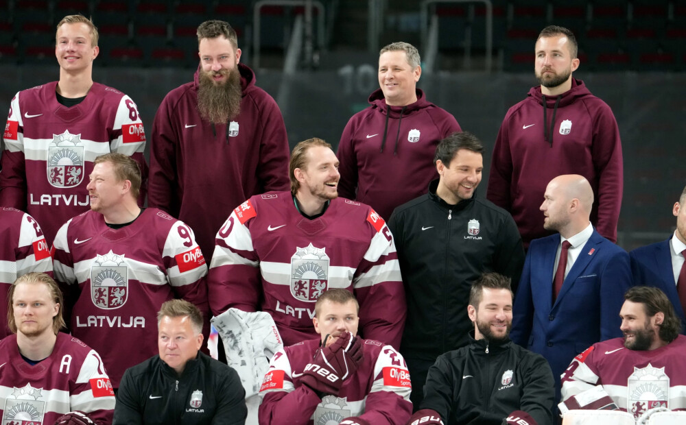 Līdzjutējus aicina sagaidīt Latvijas hokejistus pirmdien pie Brīvības pieminekļa