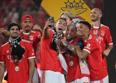 "Benfica" notur divu punktu pārsvaru un 38. reizi triumfē Portugāles čempionātā