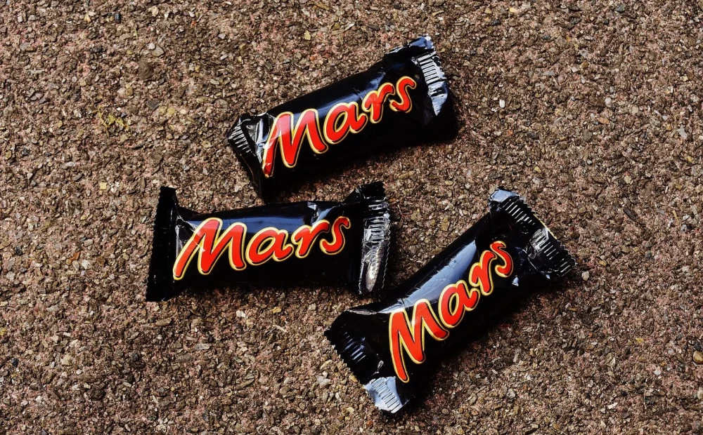 “Mars introduces environmentally friendly packaging for chocolate bars”