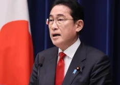   Премьер Японии уволил сына из-за скандальной вечеринки в его резиденции