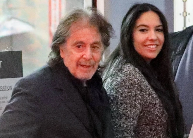 Aizmirstiet par Robertu De Niro! Als Pačino pievienojas tēvu senioru klubam un 83 gadu vecumā ar draudzeni gaida bērnu