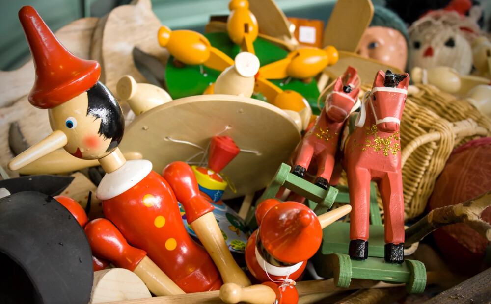 Latvijā atklāts liels īpatsvars viltotu rotaļlietu. Tās var būt bīstamas bērniem