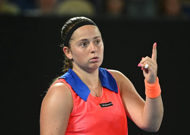 Ostapenko uzvar Francijas atklātā čempionāta dubultspēļu turnīra pirmajā mačā