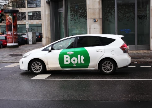 "Bolt" automašīna.