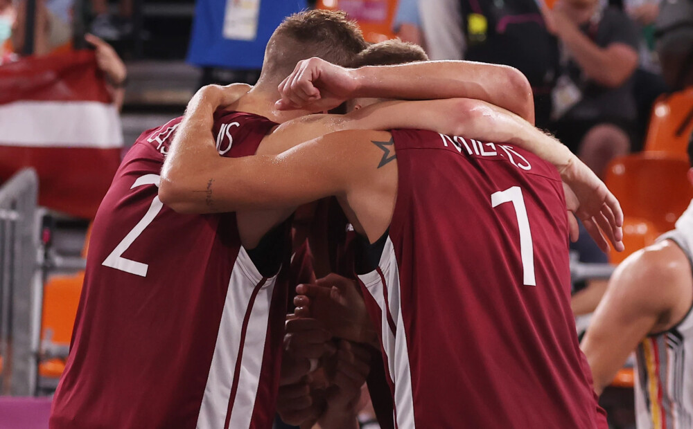 VIDEO: Latvijas 3x3 basketbolisti iekļūst Pasaules kausa ceturtdaļfinālā