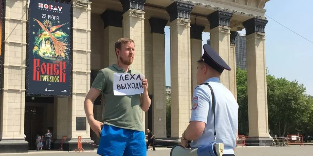 4 июня Навальный встретил день рождения в ШИЗО: люди по всему миру выходят на акции в поддержку политика