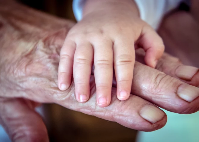 Kāds risks pastāv, kļūstot par bērna tēvu, vīrietim gados?
