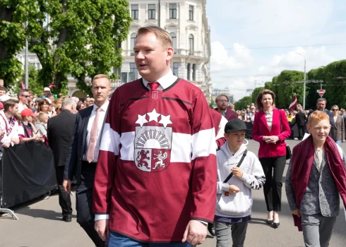 "Я был неправ": Смилтенс извинился за свое поведение в день встречи сборной Латвии, но отстаивает "хоккейный выходной"