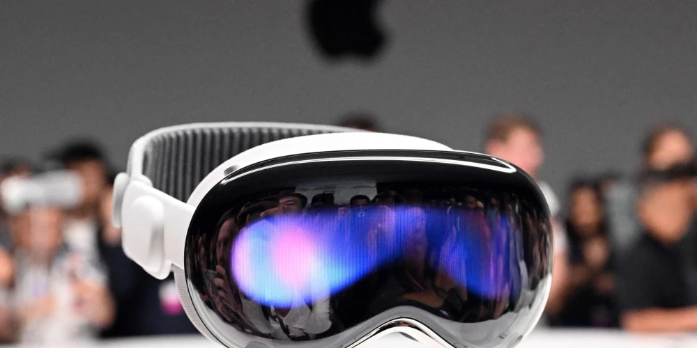 “Apple” prezentē savu jauno paplašinātās realitātes iekārtu, kas maksās tūkstošus