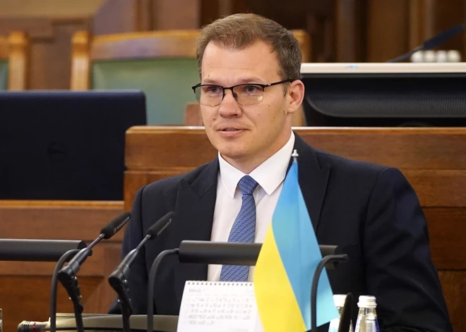 Dzintars norāda, ka deputātiem nav skaidrība, vai JV turpmāk būšot sabiedrotā vai opozīcija