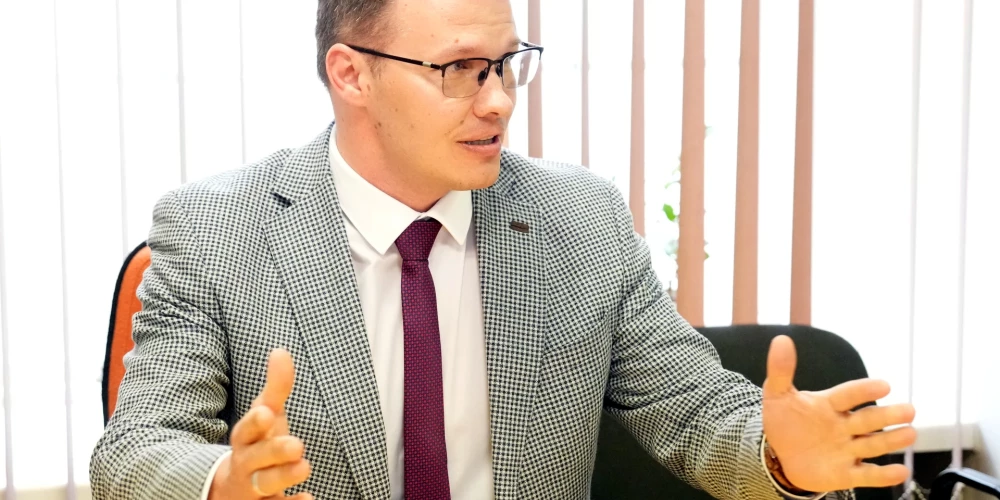  Райвис Дзинтарс