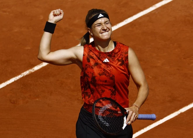 Muhova pirmo reizi karjerā sasniedz Francijas atklātā čempionāta pusfinālu