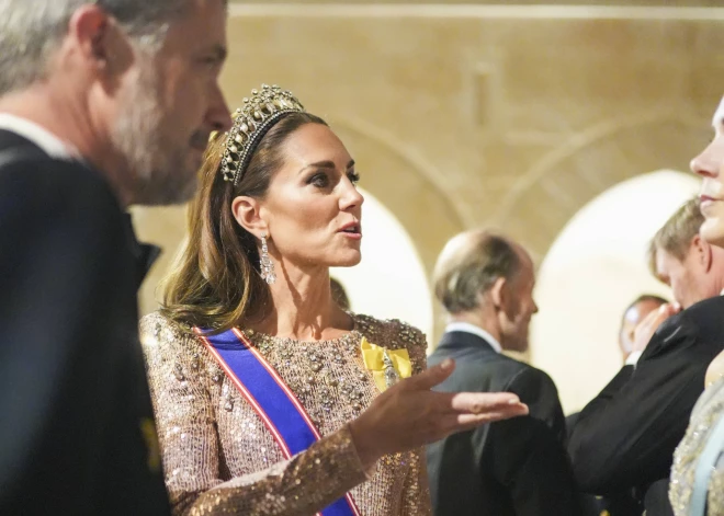 Princeses Ketrīnas iemīļotā diadēma zināma sāpīgu "blakņu" dēļ