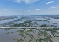 Šādi izskatās applūdušās teritorijas no putna lidojuma.