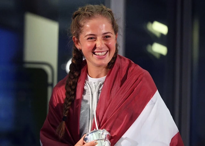 Svin Aļona Ostapenko, svin Kanje Vests - sveicam viņus un pārējos gaviļniekus!