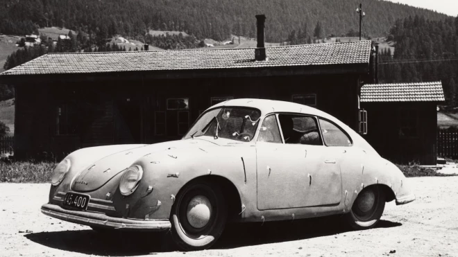 Pirmais Porsche 356.